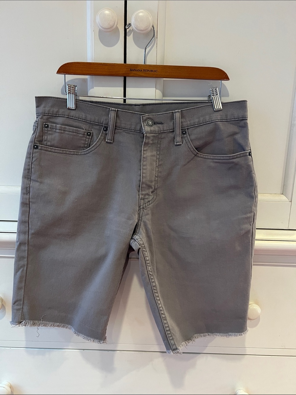 511 Levi men’s Gray Casual Denim Shorts